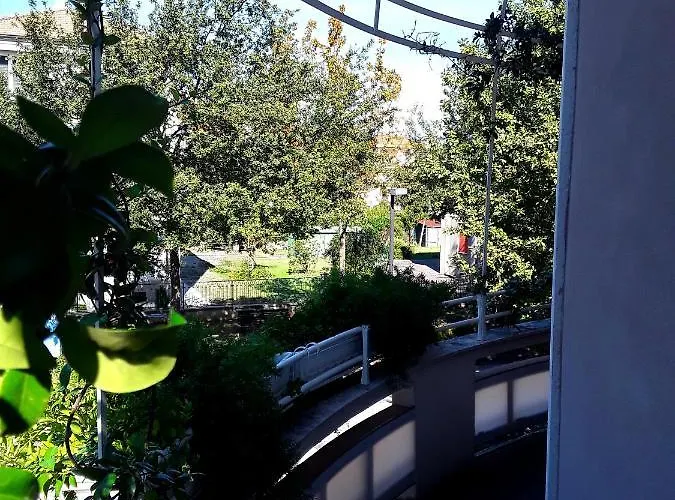 Romeo Bed & Breakfast 3*